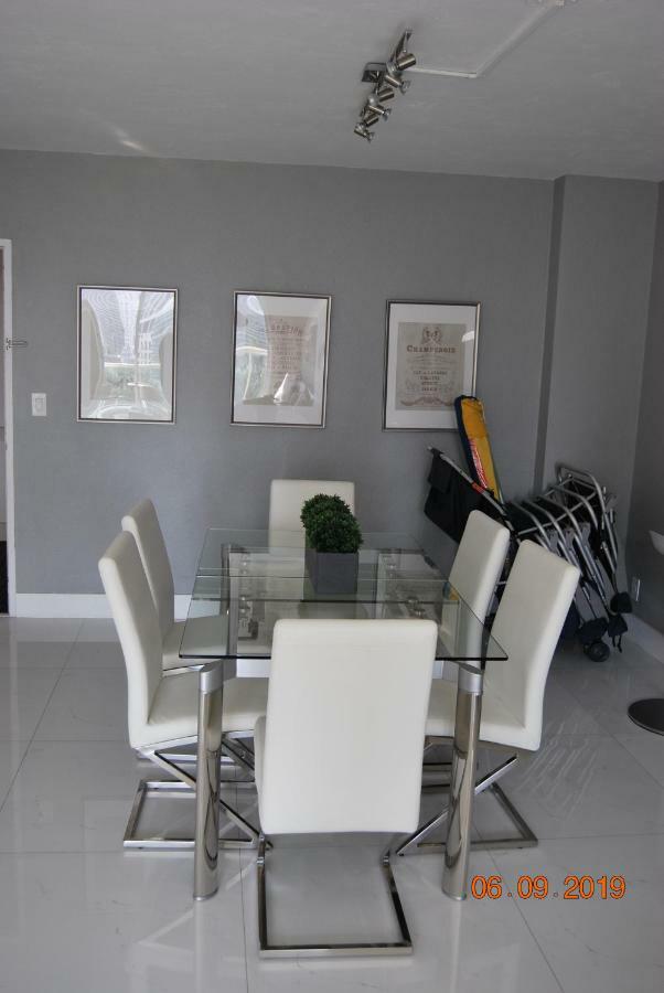 The Tides Apartment Hollywood Bagian luar foto